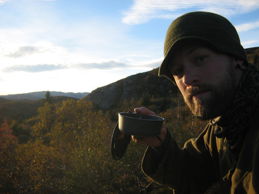 Kaffedrikning og friluftsliv. vaerude.dk